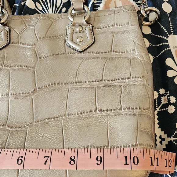 Coach Croc Pattern Metallic Silver Bag - Picture 9 of 13